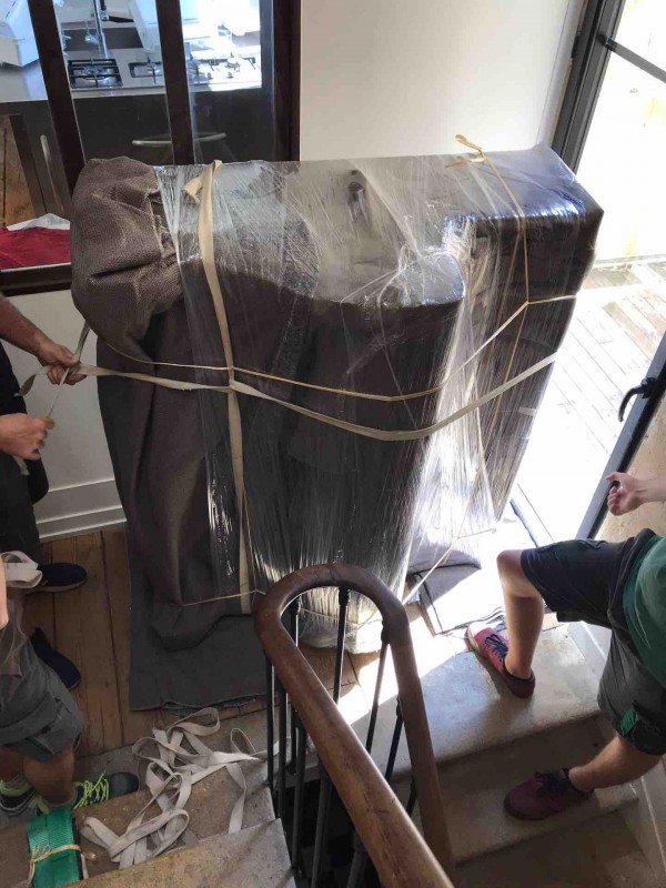 Déménagement d’un piano Pleyel dans le quartier saint Michel à Bordeaux