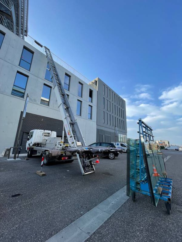 Société de déménagement pour déménager une entreprise à Bordeaux, Bassin d'Arcachon ou en région Nouvelle-Aquitaine